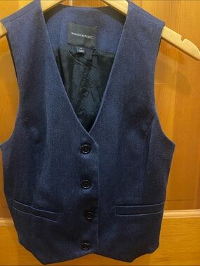 Banana Republic women’s Dark Navy Button-Front Vest